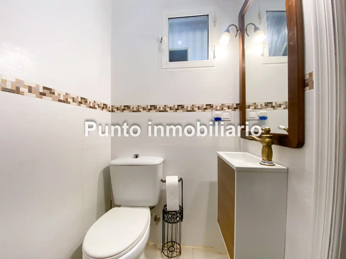 Bany de Casa adosada en venda en Valladolid amb Calefacció, Jardí privat i Parquet