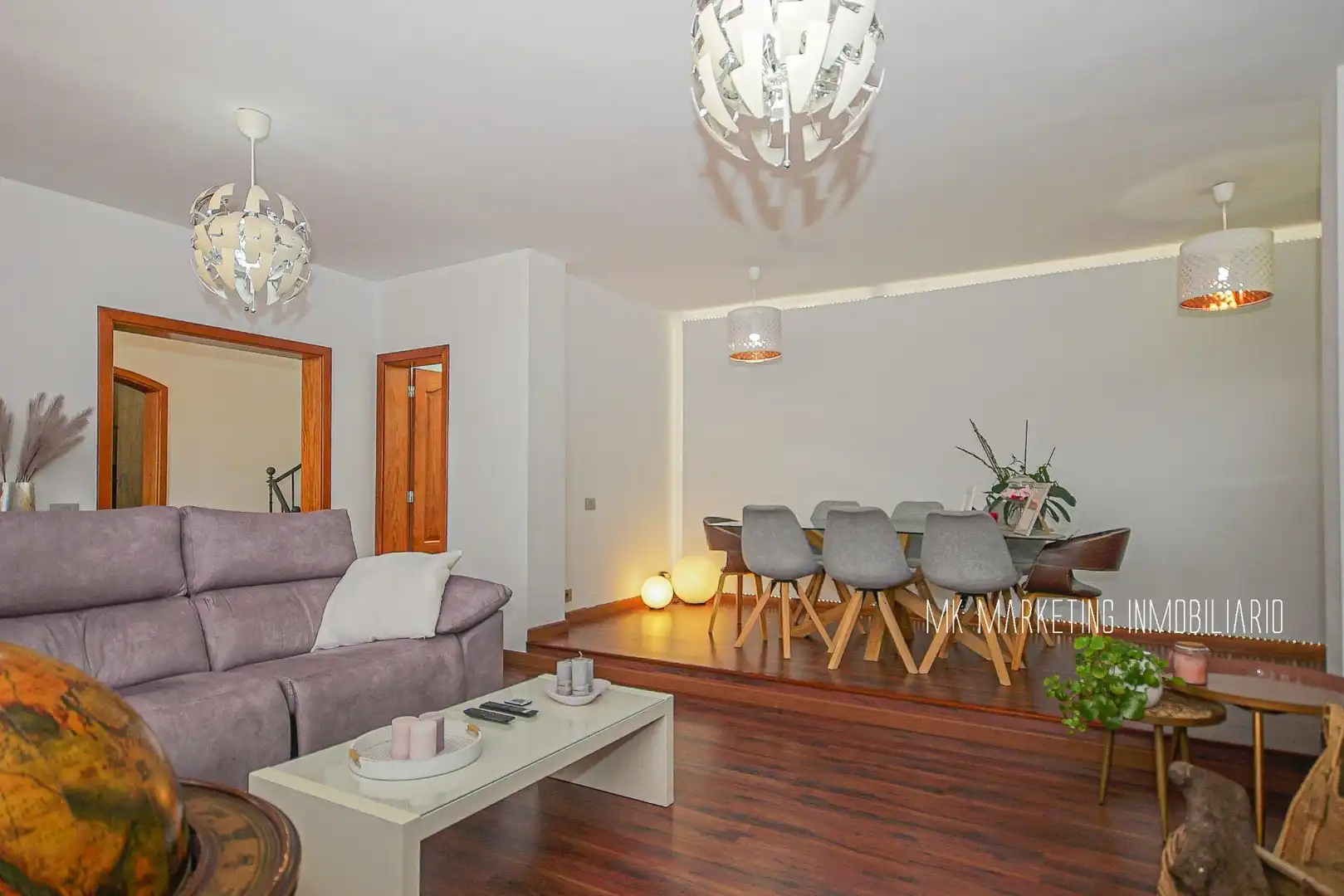Sala d'estar de Casa adosada en venda en Santa Brígida amb Aire condicionat, Parquet i Terrassa