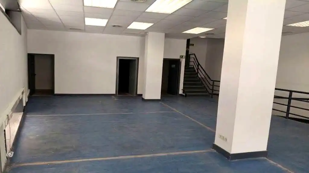 Commercial properties for rent in Torrejón de Ardoz  with Air Conditioner