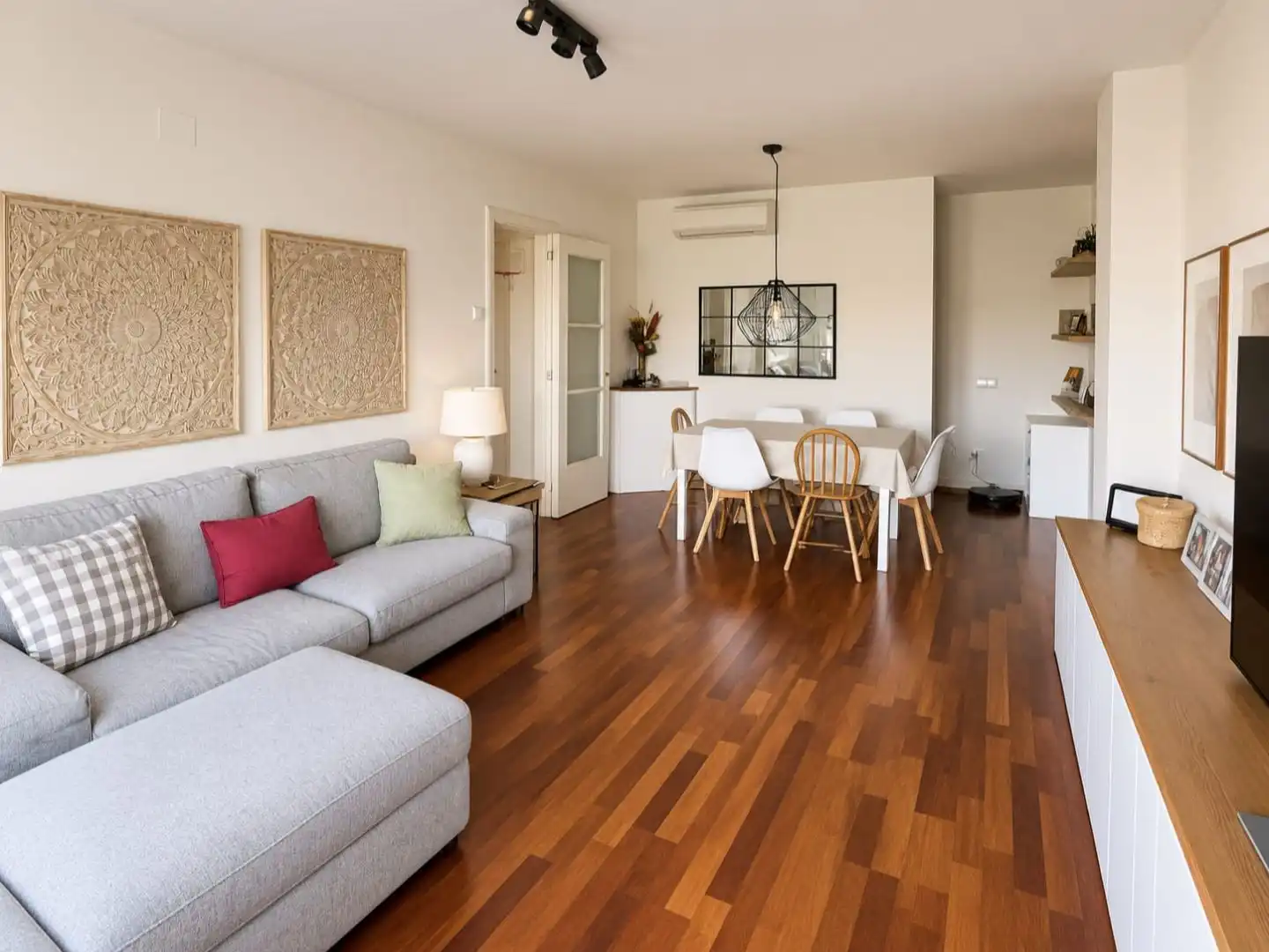Sala d'estar de Pis en venda en Sant Quirze del Vallès amb Aire condicionat i Terrassa