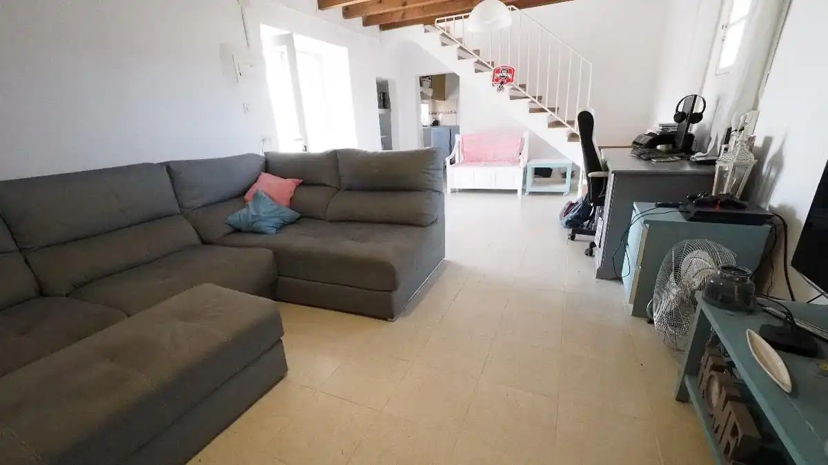 Sala de estar de Finca rústica en venta en Pollença con Calefacción, Jardín privado y Terraza