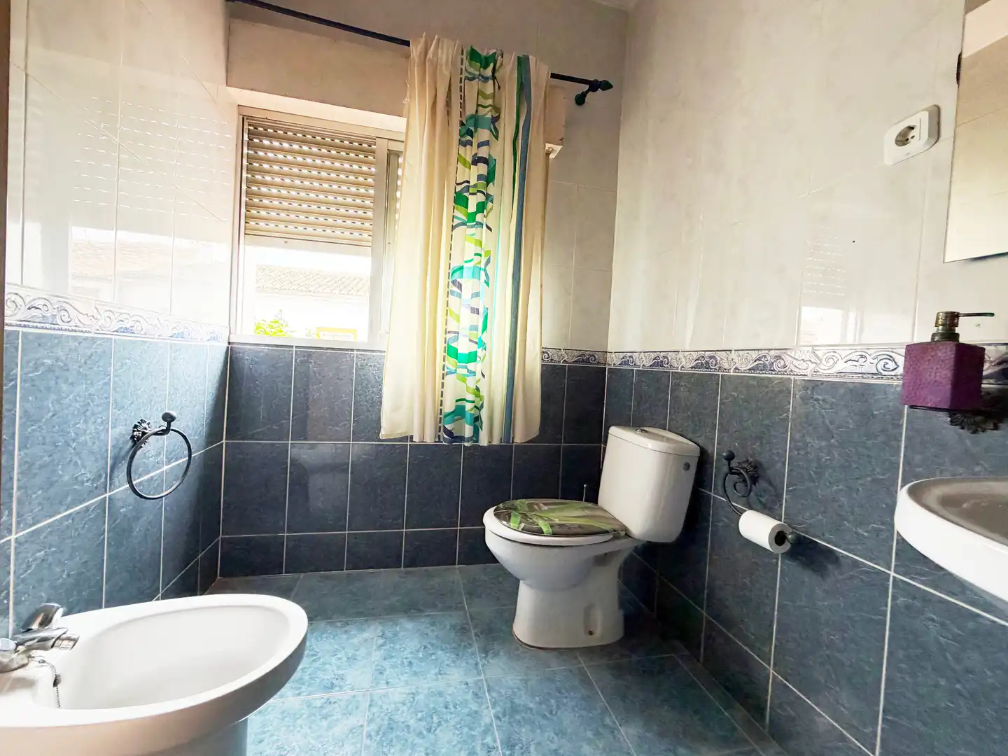 Bathroom of Flat for sale in Antequera