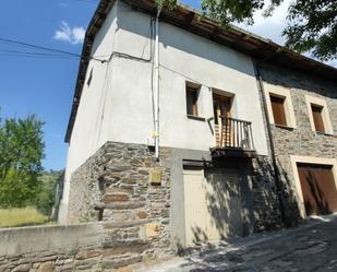 Vista exterior de Casa o xalet en venda en Ponferrada