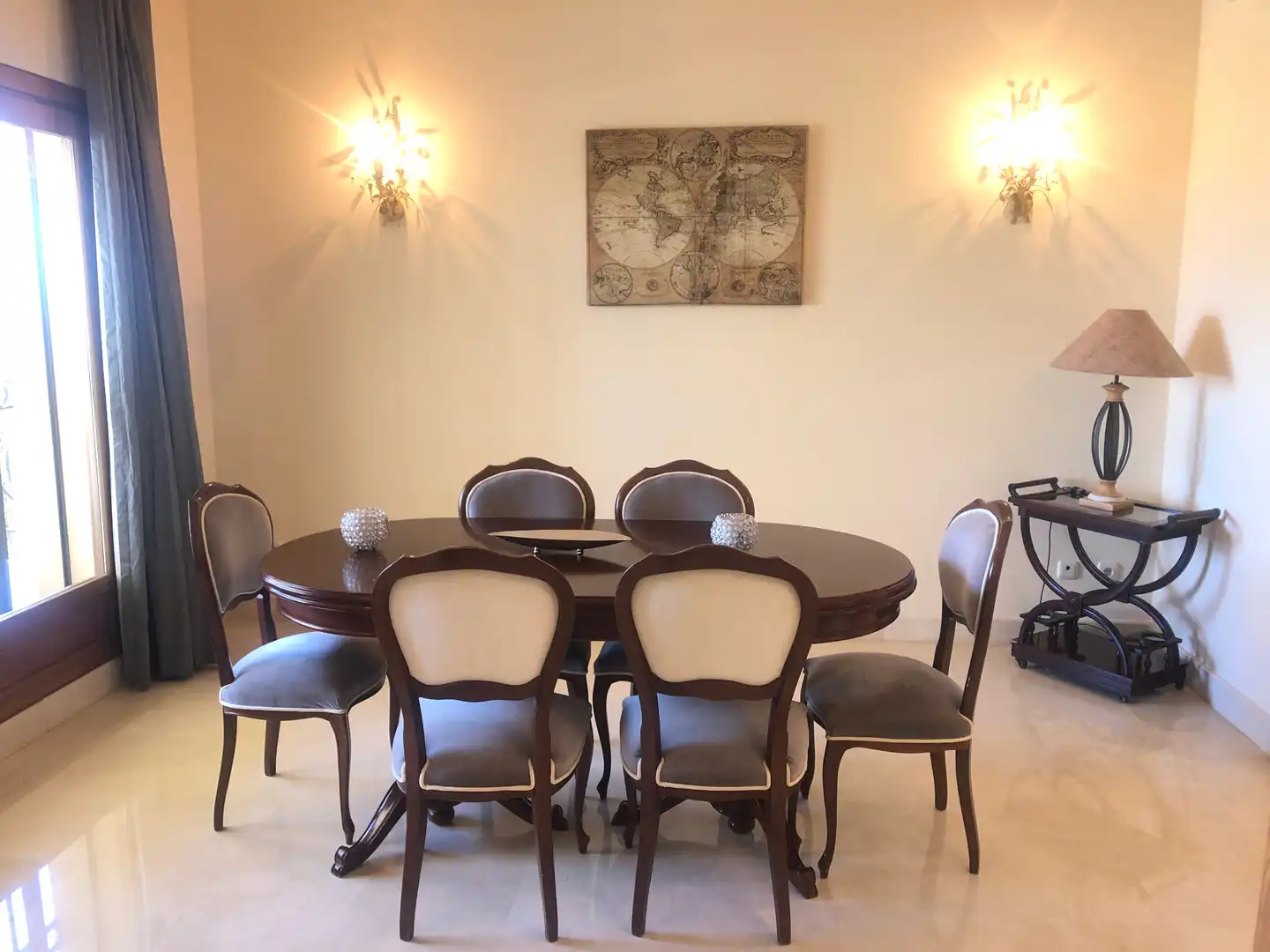 Esszimmer von Haus oder Chalet zur Miete in Marbella mit Klimaanlage, Heizung und Privatgarten