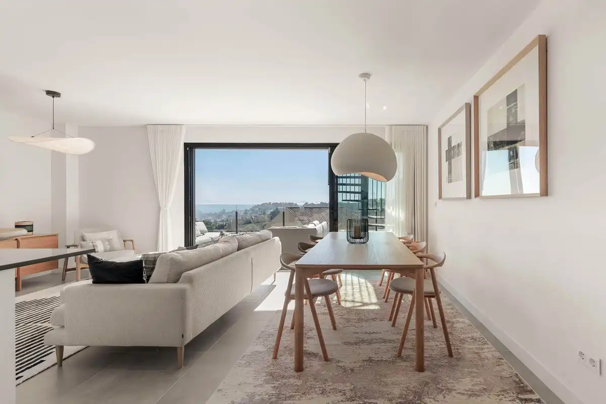 Penthouse with pool for sale in Selwo, imagen 3