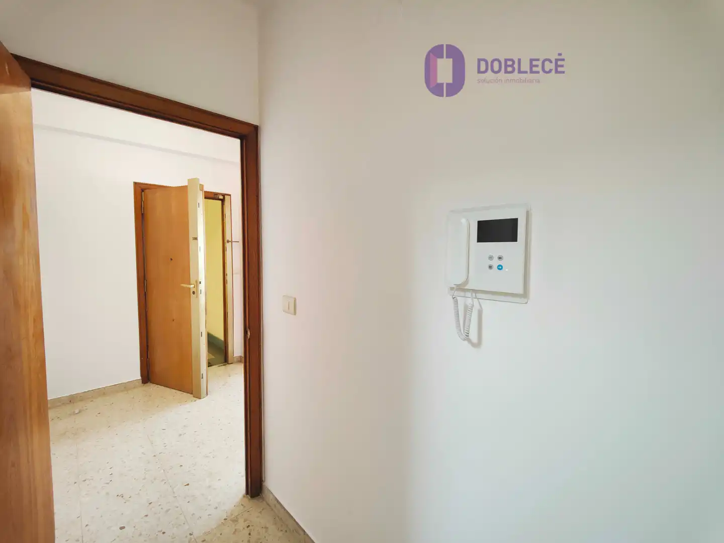 Piso en venta en Vigo  con Calefacción, Parquet y Internet