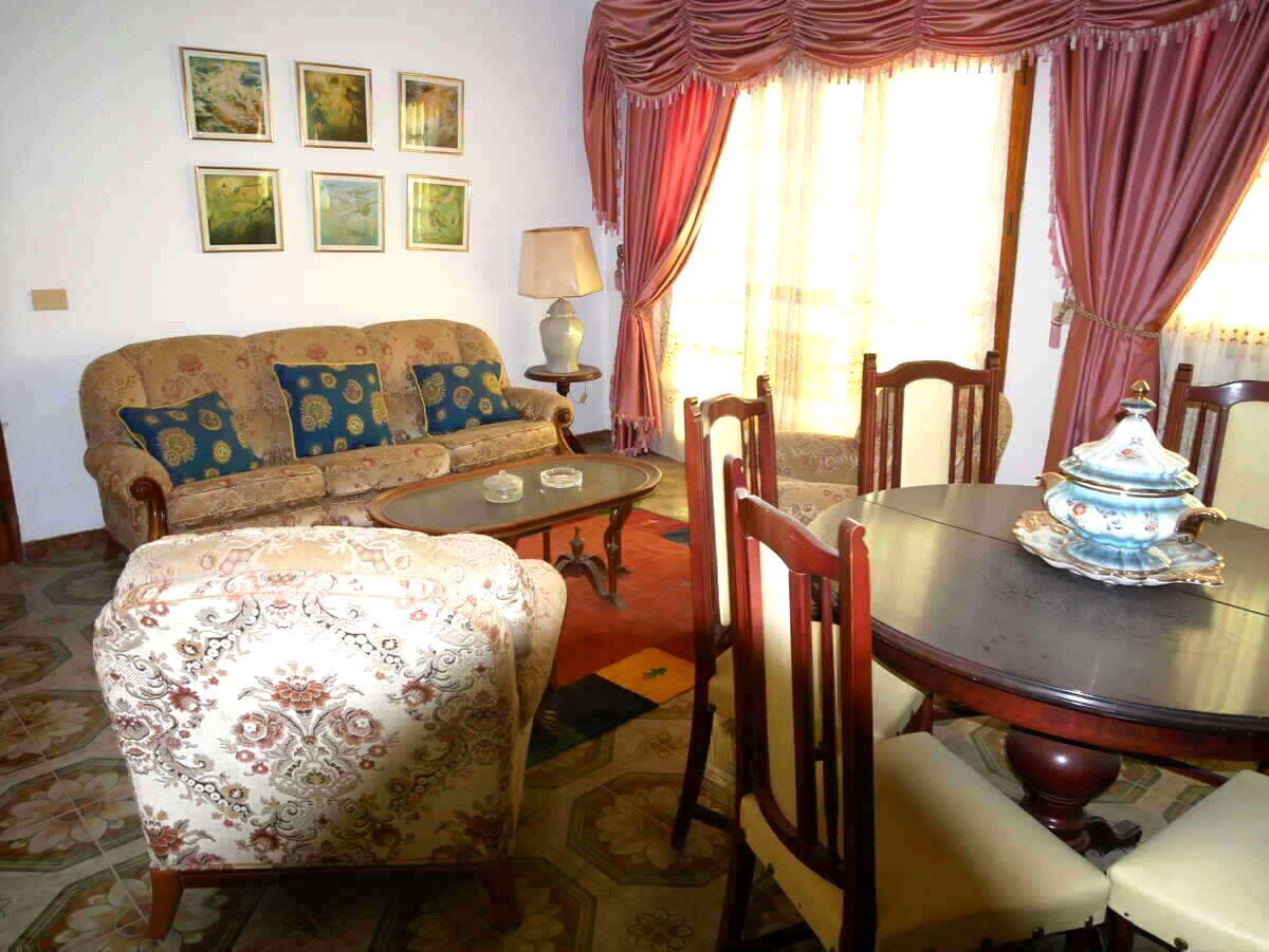 Living room of House or chalet for sale in Arrecife  with Terrace, Furnished and Oven