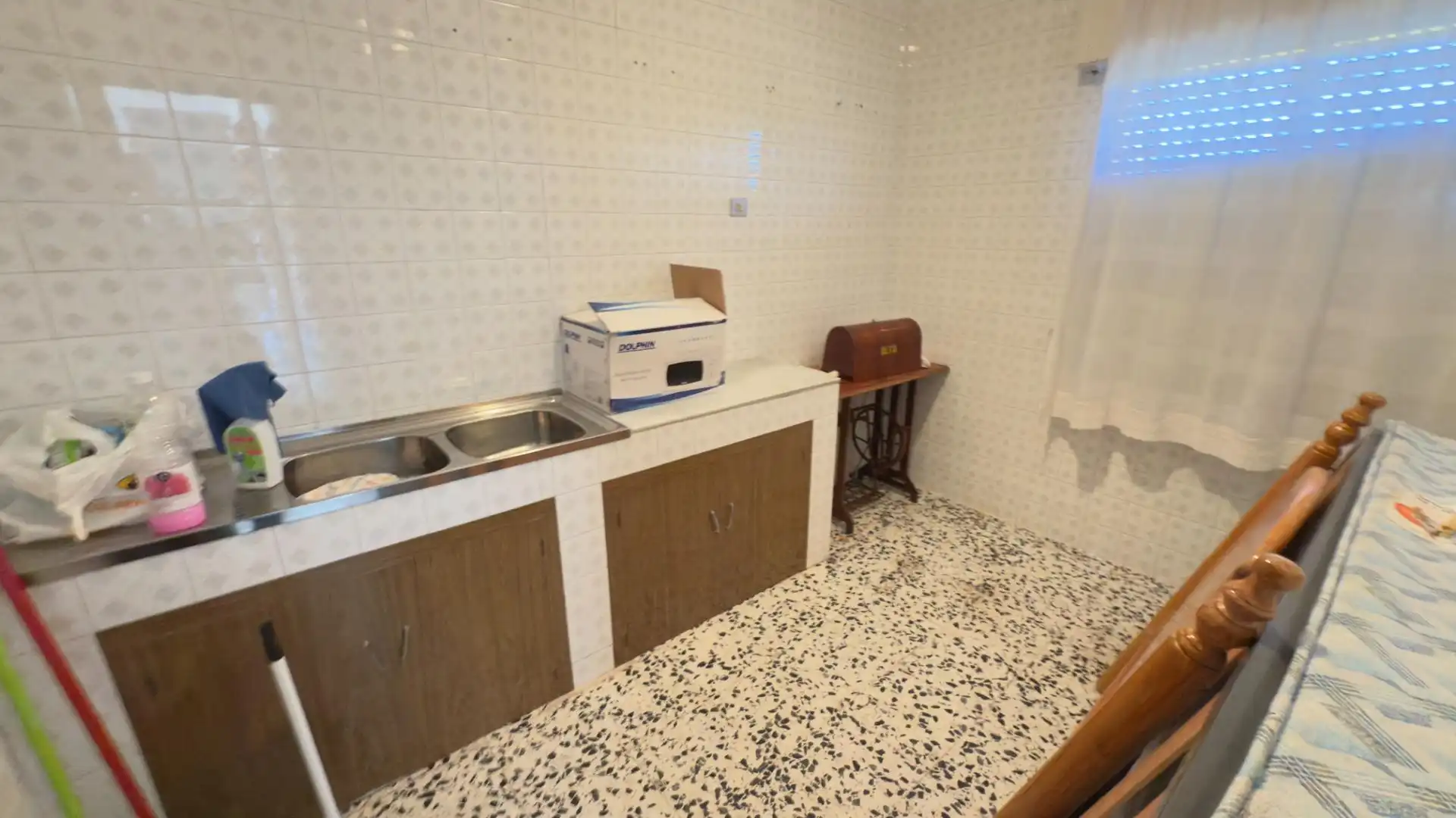 Cuina de Finca rústica en venda en Gibraleón amb Aire condicionat, Jardí privat i Terrassa