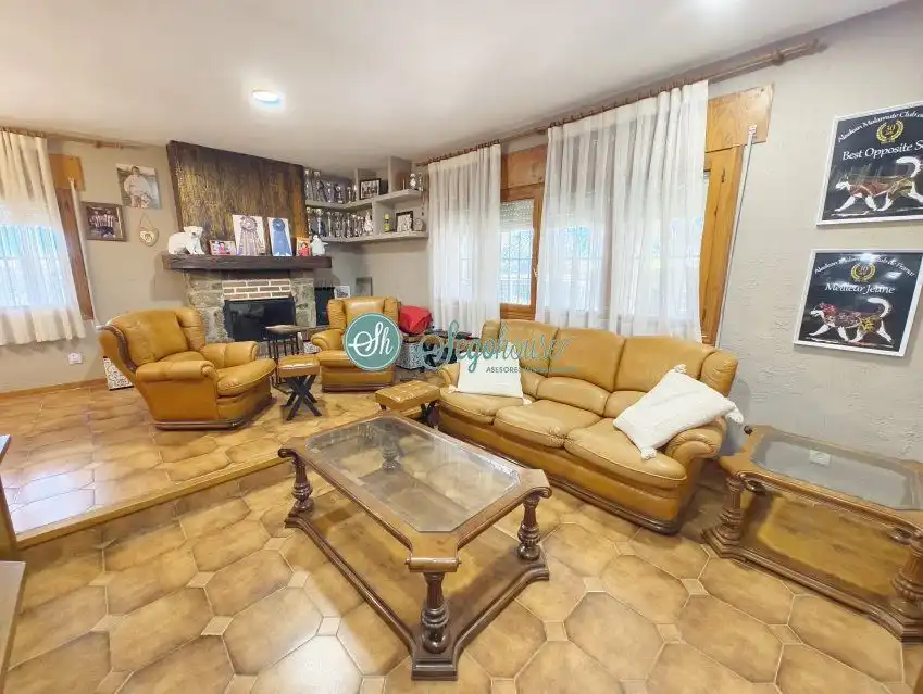 Detached house with garden for sale in Valverde del Majano, imagen 28