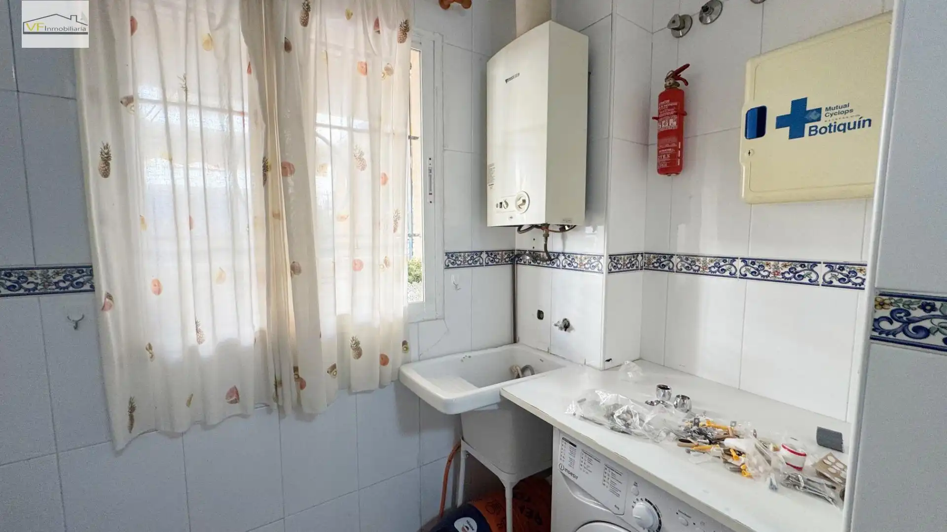 Bany de Pis de lloguer en Rincón de la Victoria amb Terrassa i Piscina comunitària