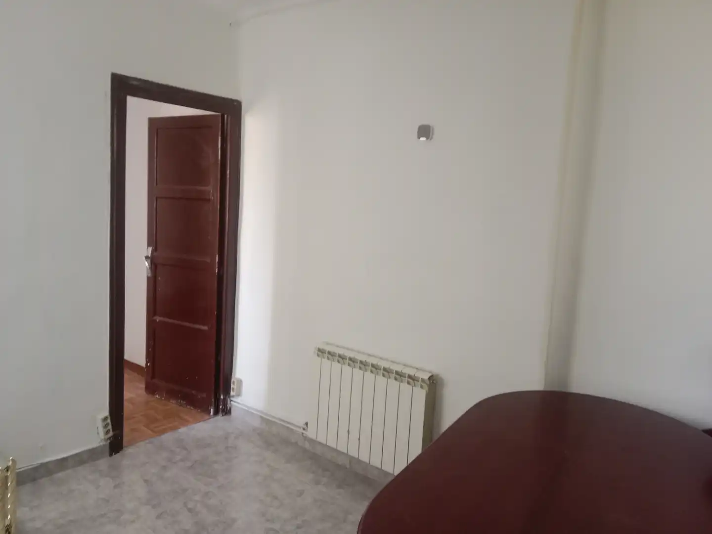 Habitación de Piso en venta en  Logroño con Calefacción y Trastero