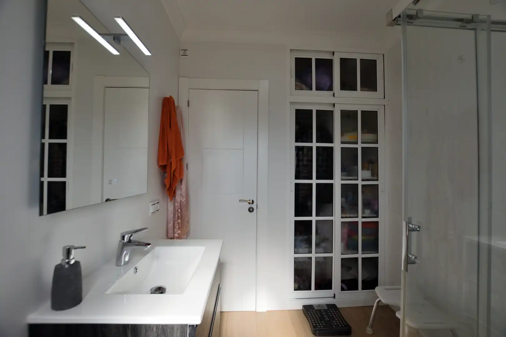 Badezimmer von Maisonette zum Verkauf in Ronda mit Abstellraum und Möbliert
