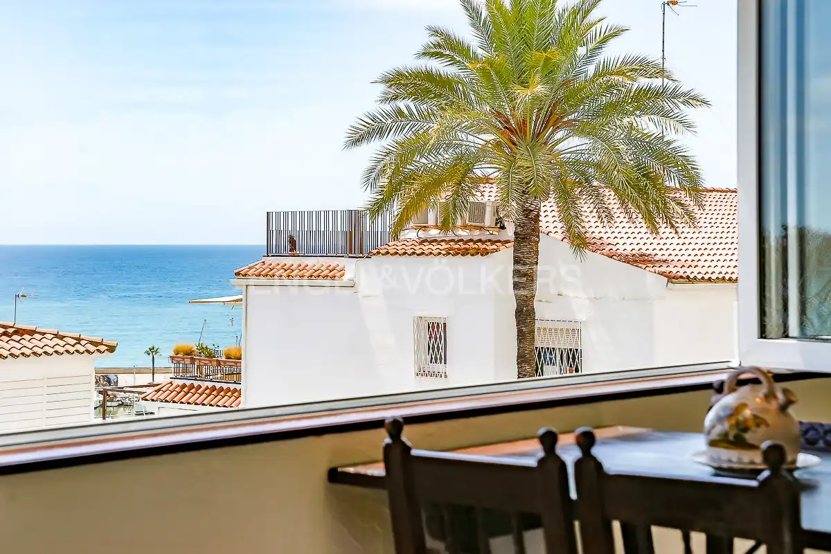 Außenansicht von Wohnung zur Miete in Sitges mit Klimaanlage, Heizung und Schwimmbad