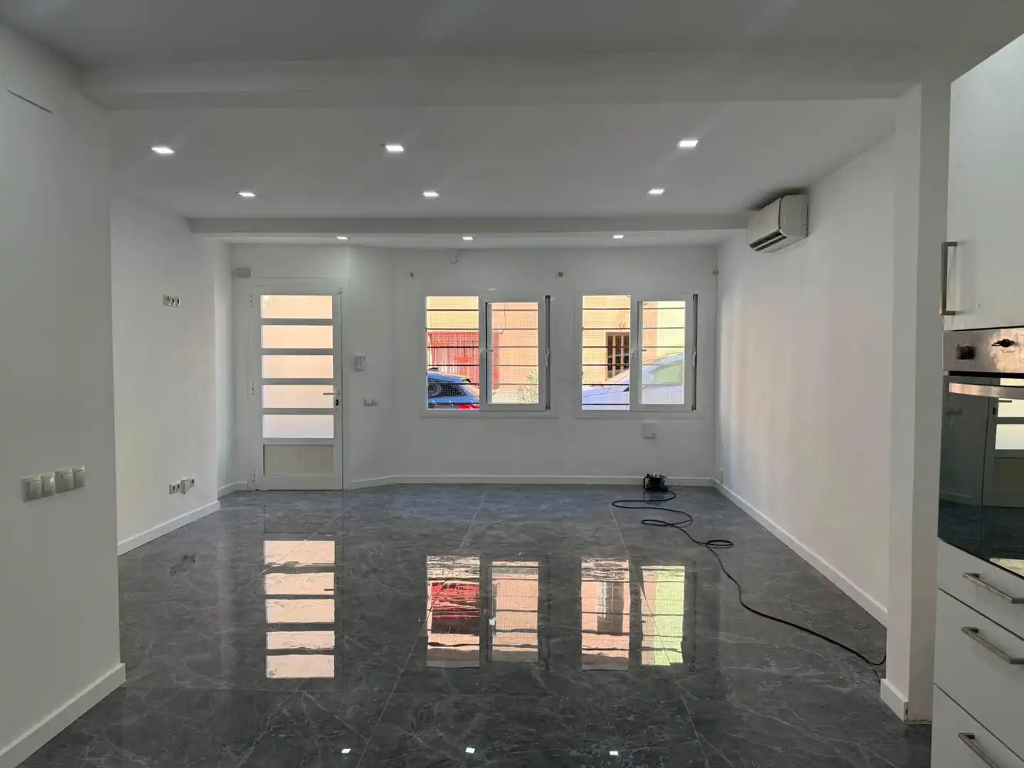 Ground floor for rent in Premià de Mar  with Oven and Pets allowed
