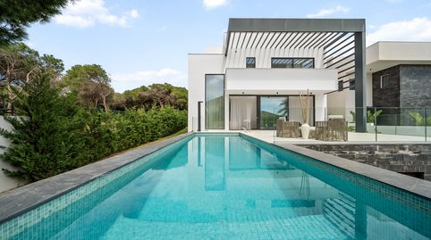 Descubre el lujo y la comodidad en esta impresionante villa contemporánea en Marbesa!, imatge 3