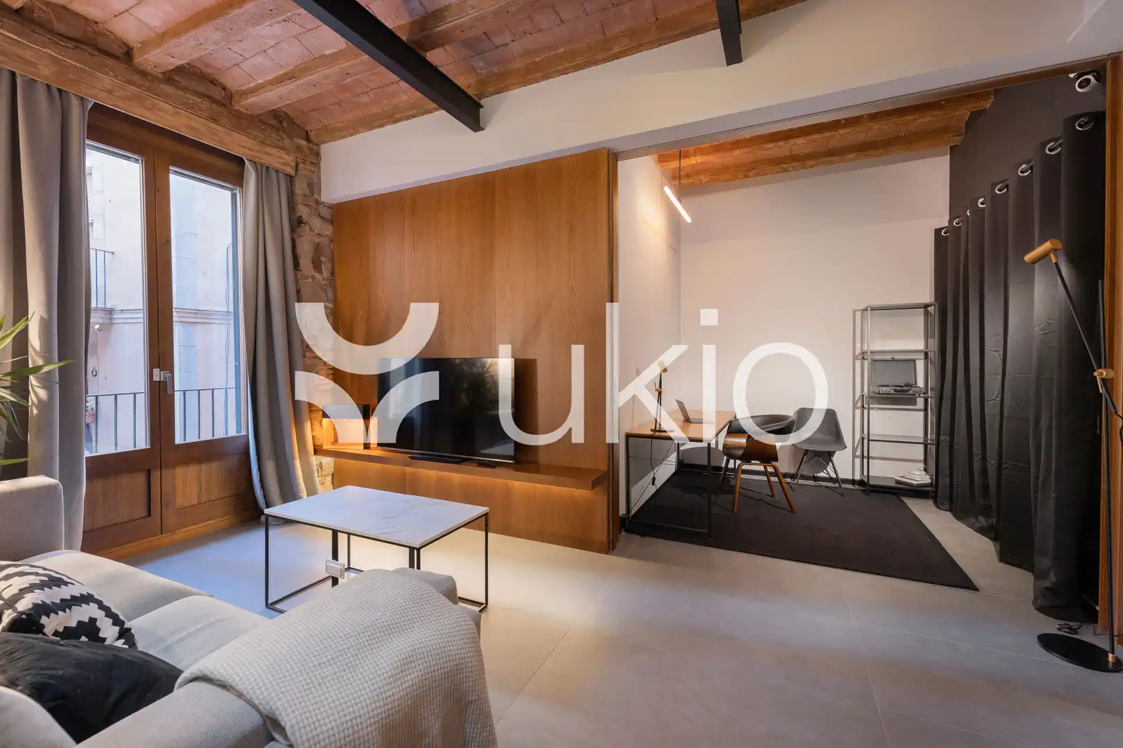 Sala de estar de Apartamento de alquiler en Barcelona con Aire acondicionado, Calefacción y Amueblado