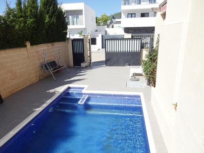 Swimming pool of Single-family semi-detached for sale in Alhaurín de la Torre  with Air Conditioner, Private garden and Terrace