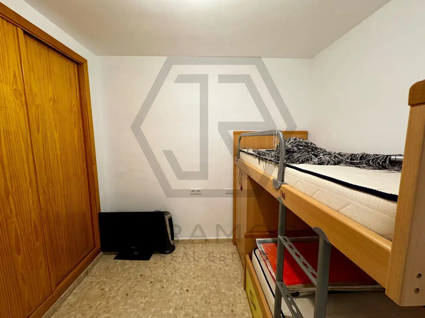 Piso con piscina en venta en Pintor Antonio Valdes, imagen 19