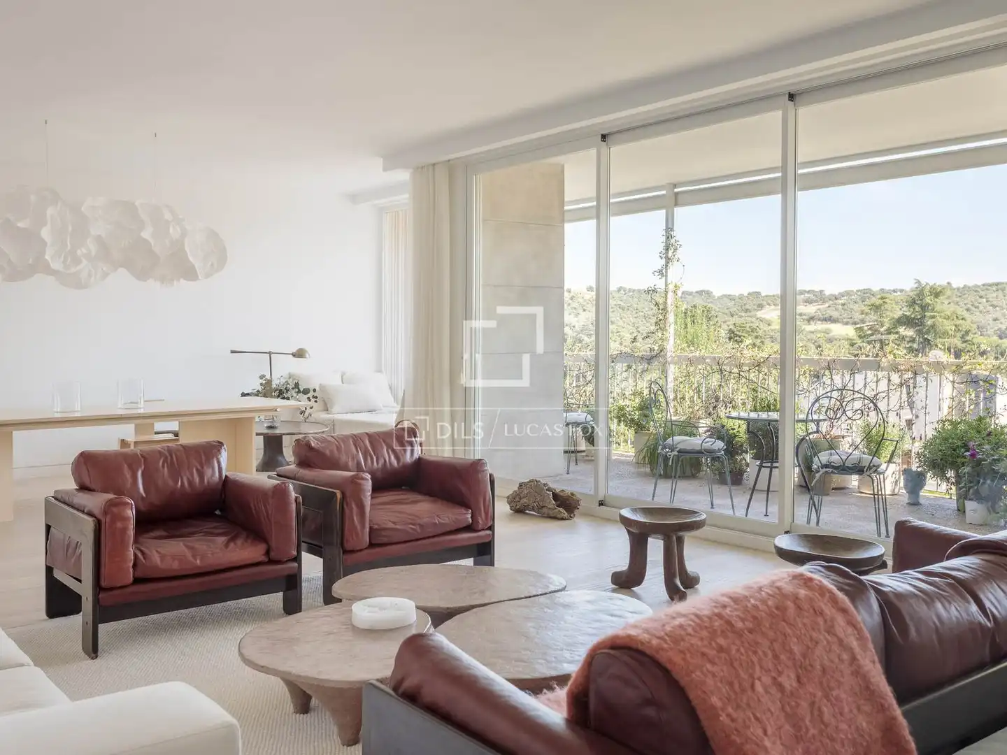 Living room of Flat for rent in Madrid  with Air Conditioner, Heating and Private garden