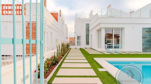 Foto 2 de Casa o chalet en venta en Calle 21 - Pp Lomas de Rame, Las Lomas de Rame - Bahía Bella, Los Alcázares