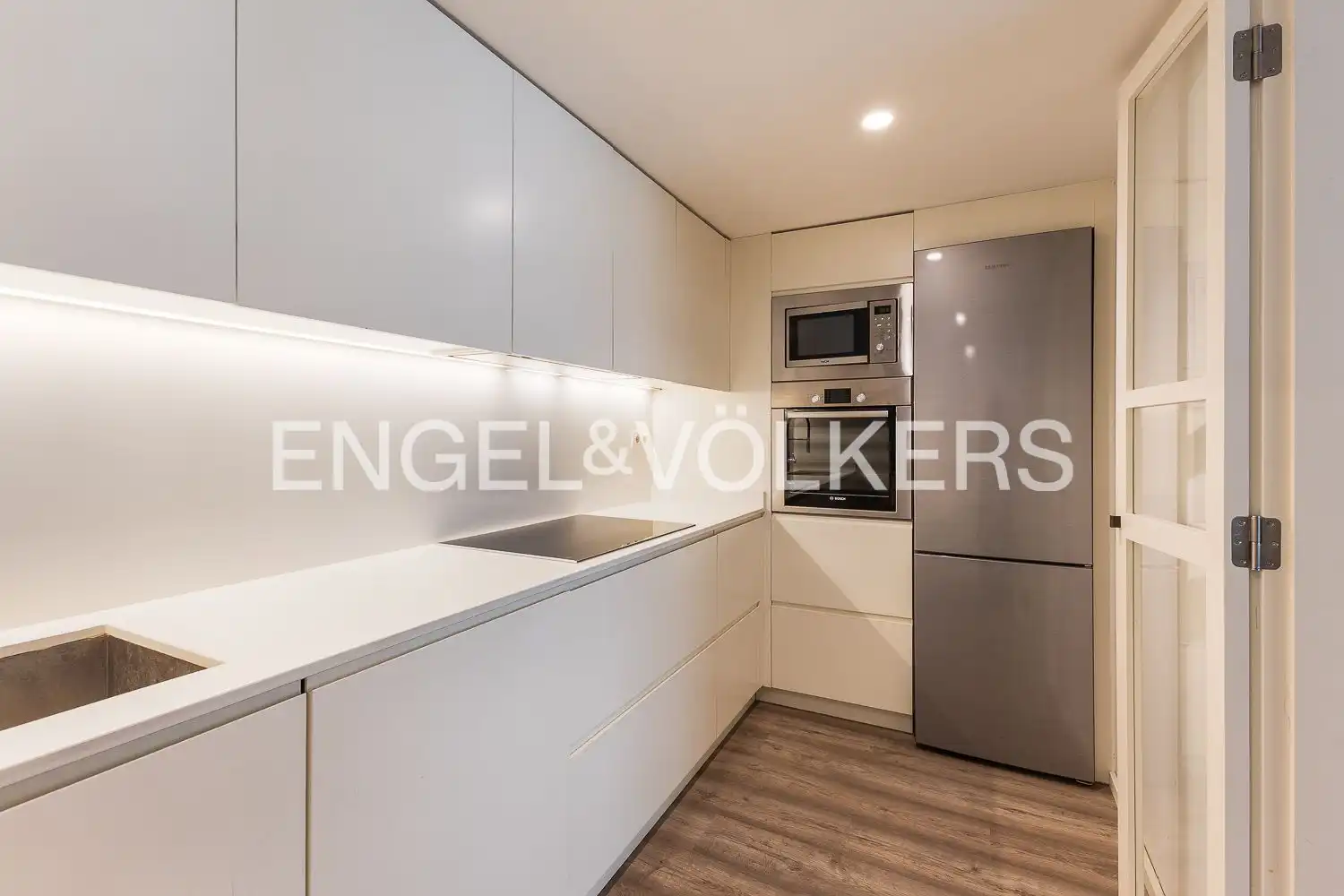 Cocina de Piso de alquiler en Camins al Grau
