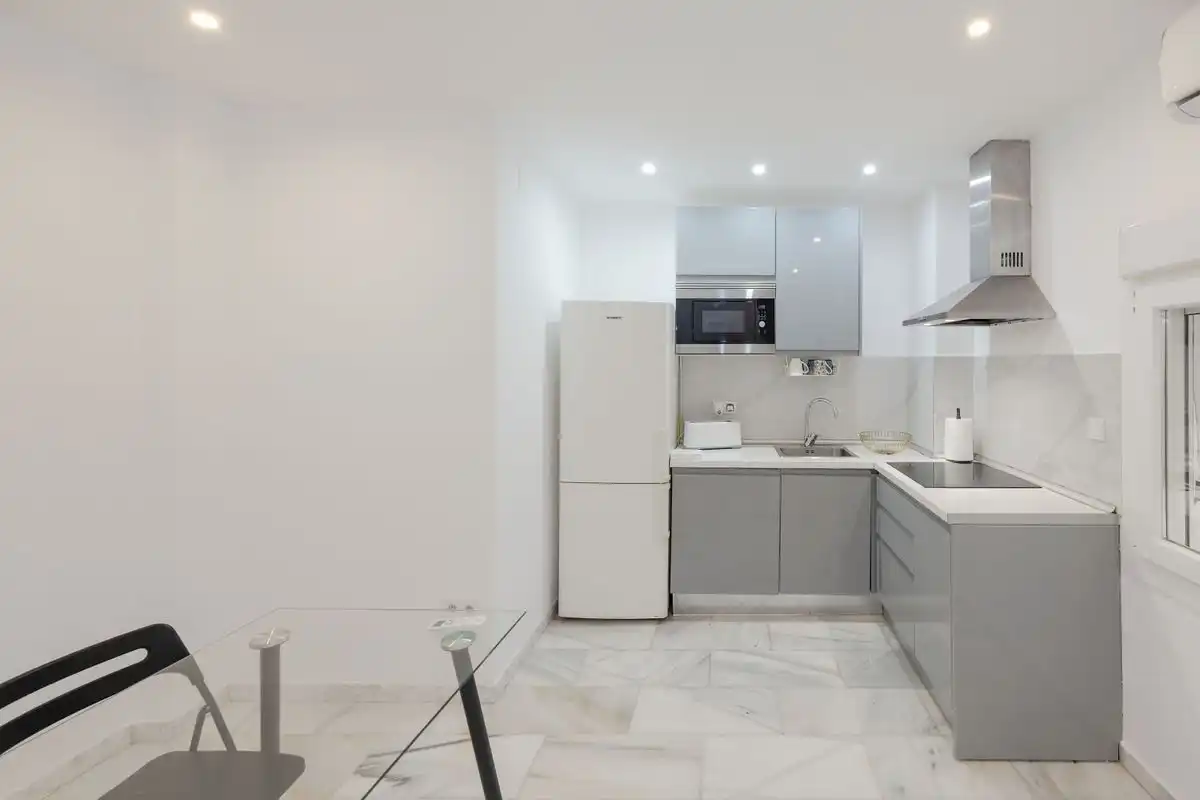 Cocina de Planta baja en venta en Torremolinos con Aire acondicionado, Calefacción y Jardín privado