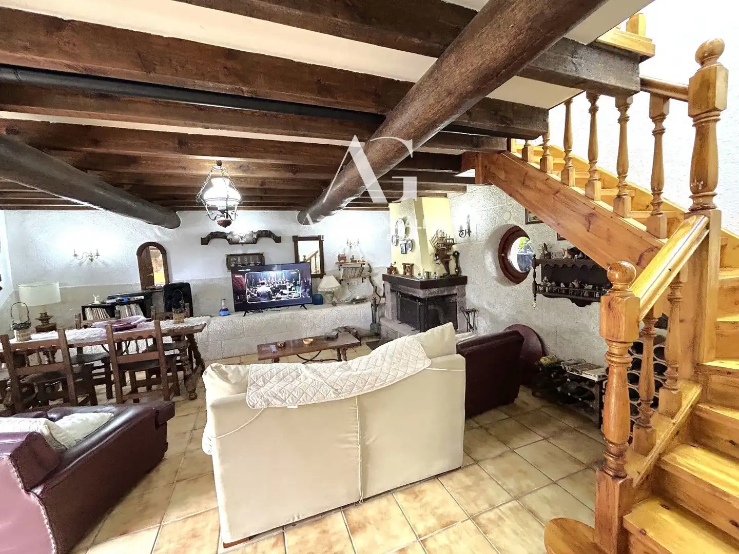 Living room of Houses for sale in San Vicente de la Barquera  with Heating, Private garden and Furnished