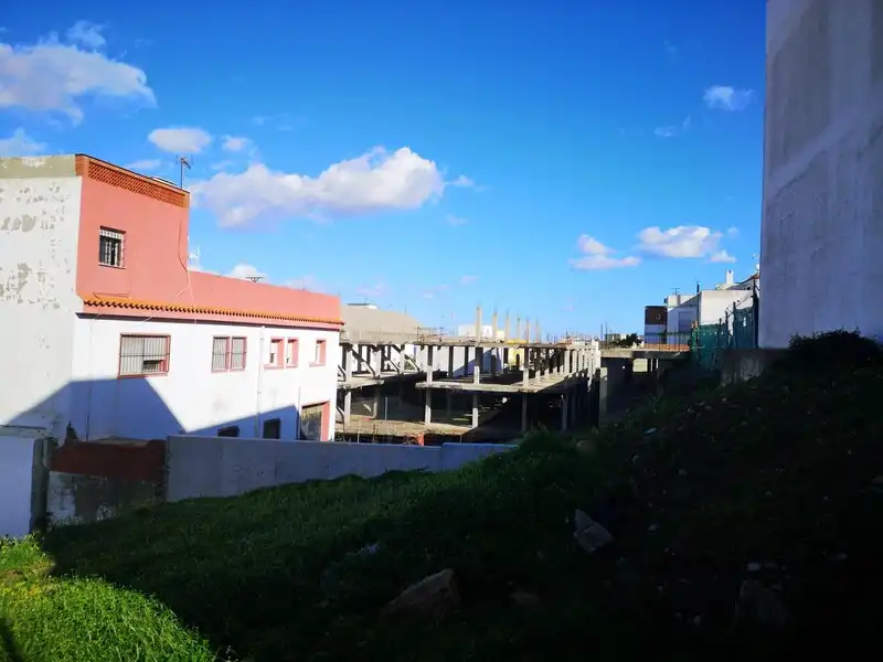 Außenansicht von Maisonette zum Verkauf in Algeciras mit Abstellraum