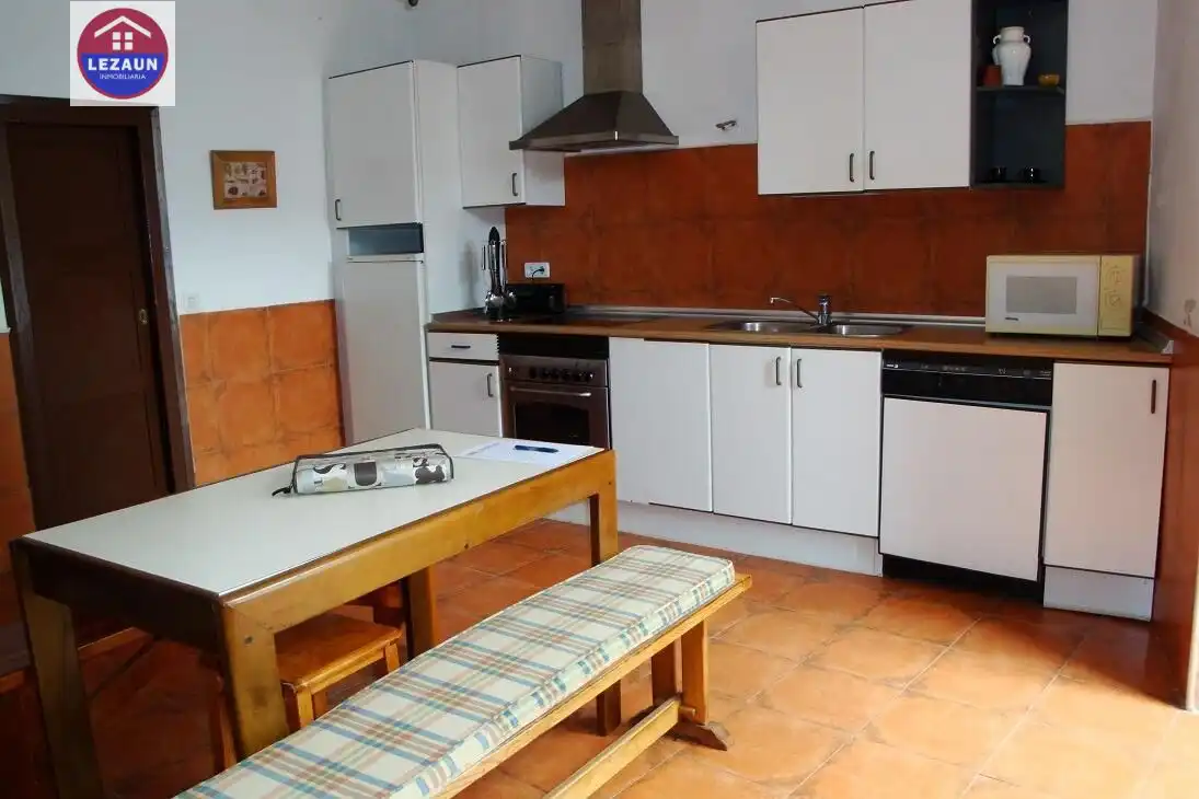Cuina de Garatge en venda en Falces