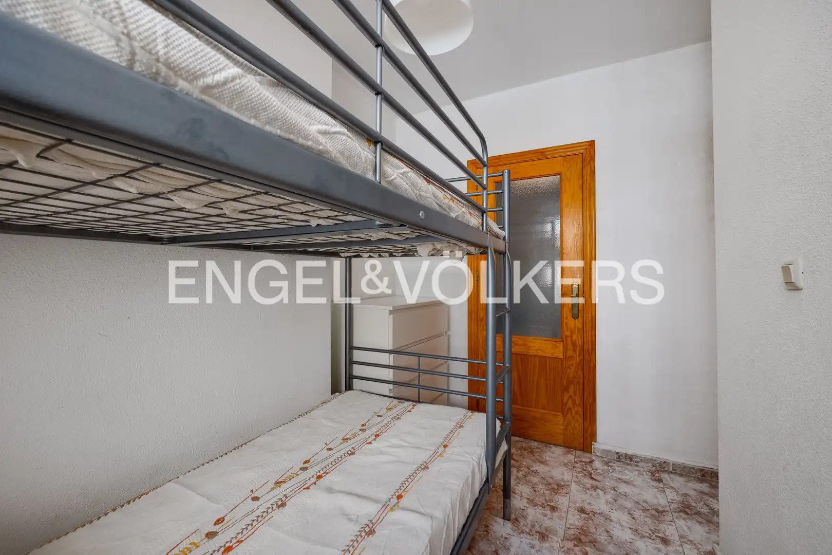 Schlafzimmer von Wohnung zum Verkauf in Torrevieja mit Klimaanlage, Heizung und Terrasse