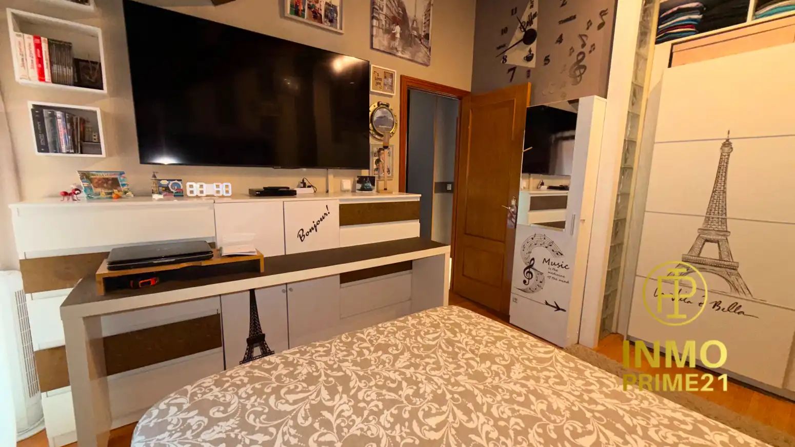 Dormitori de Pis en venda en Torrelavega  amb Aire condicionat, Calefacció i Parquet