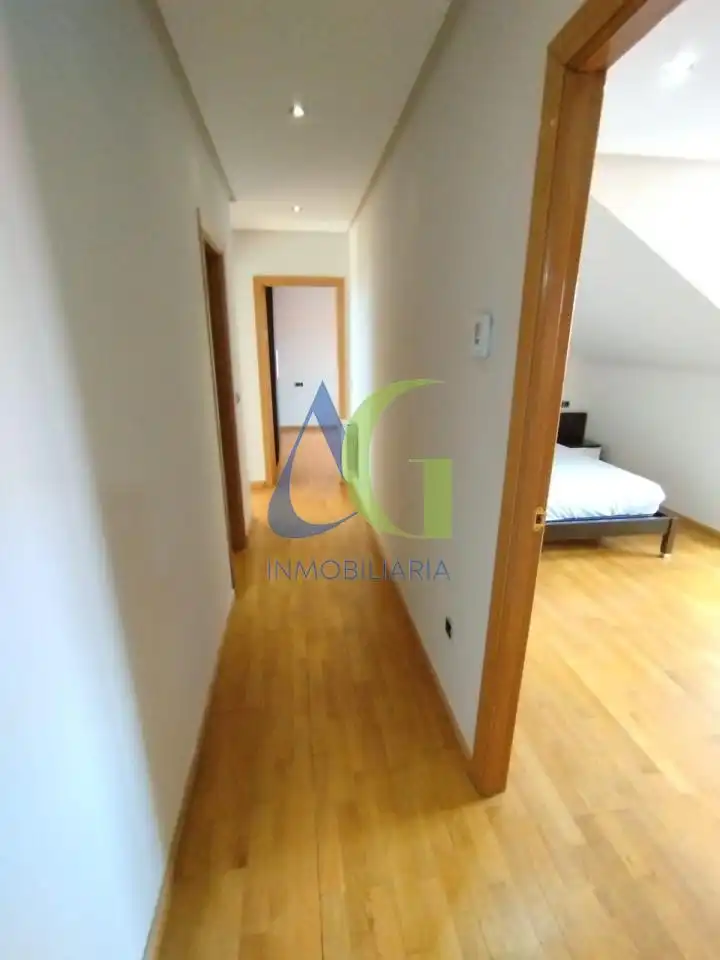 Dúplex en venta en Villaquilambre con Calefacción y Trastero