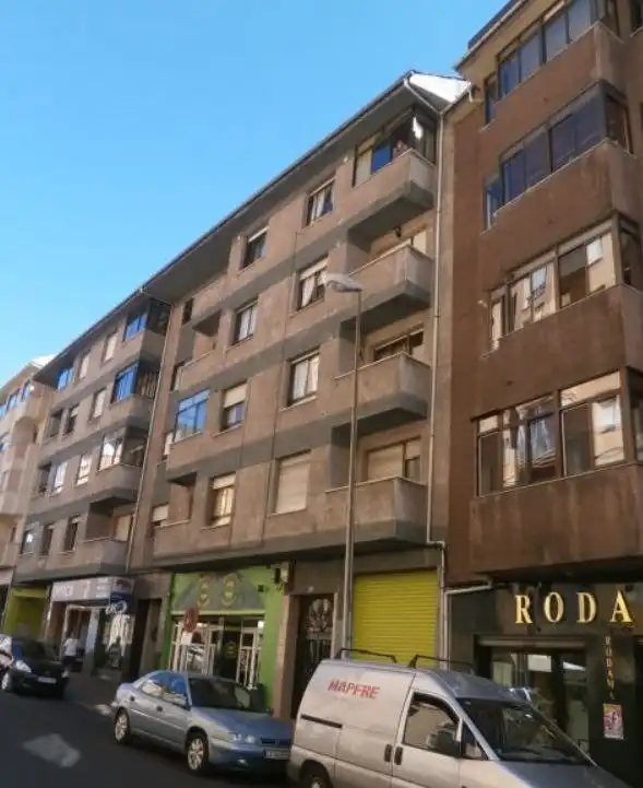Local comercial en venda a Villablino