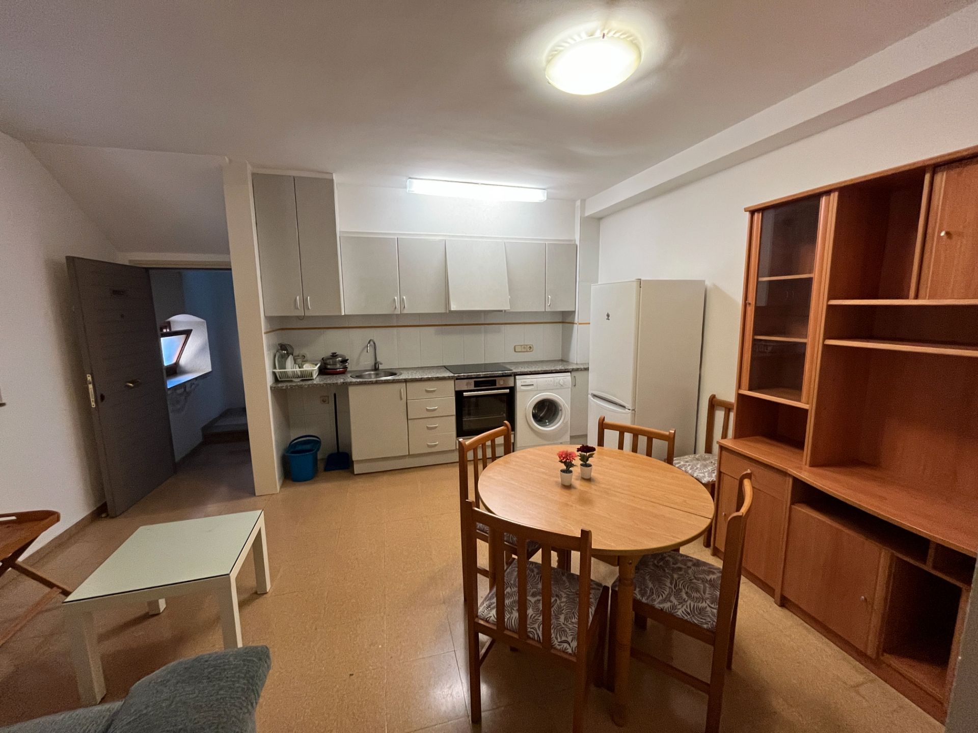 Cuina de Pis de lloguer en Cassà de la Selva amb Moblat i Rentadora