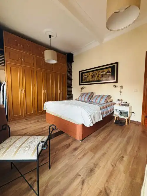 Schlafzimmer von Wohnung zum Verkauf in Madrid mit Klimaanlage, Heizung und Balkon