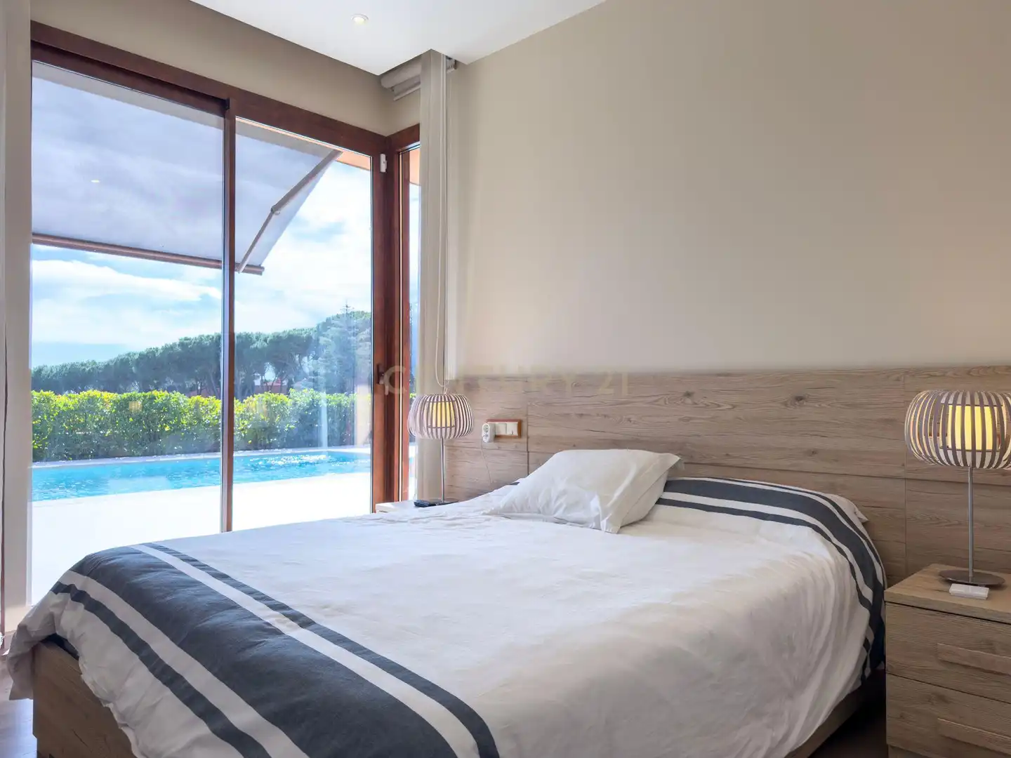 Dormitori de Casa o xalet en venda en Sant Vicenç de Montalt amb Aire condicionat, Jardí privat i Traster