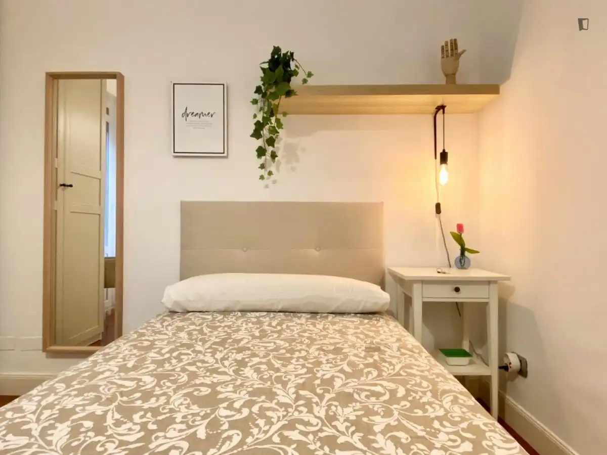 Room in Zabalburu