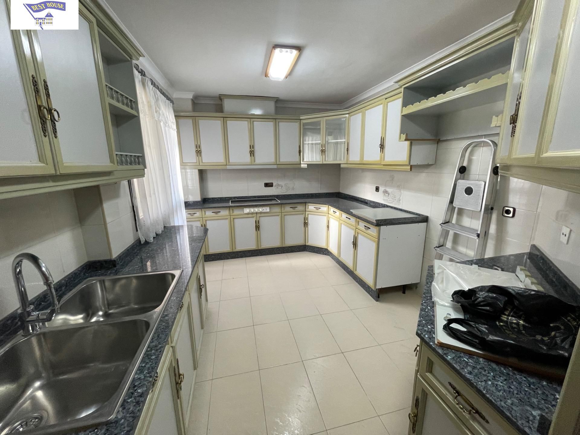 Cuina de Pis en venda en  Albacete Capital amb Calefacció, Parquet i Terrassa