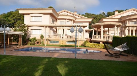 Elegant i exclusiva casa en venda a Santa Susanna