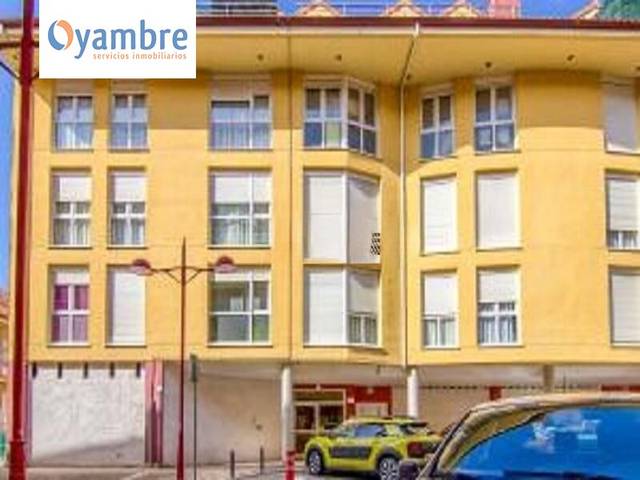 Oficina en Venta en Calle Doctor López Garzón, 2 en Ampuero