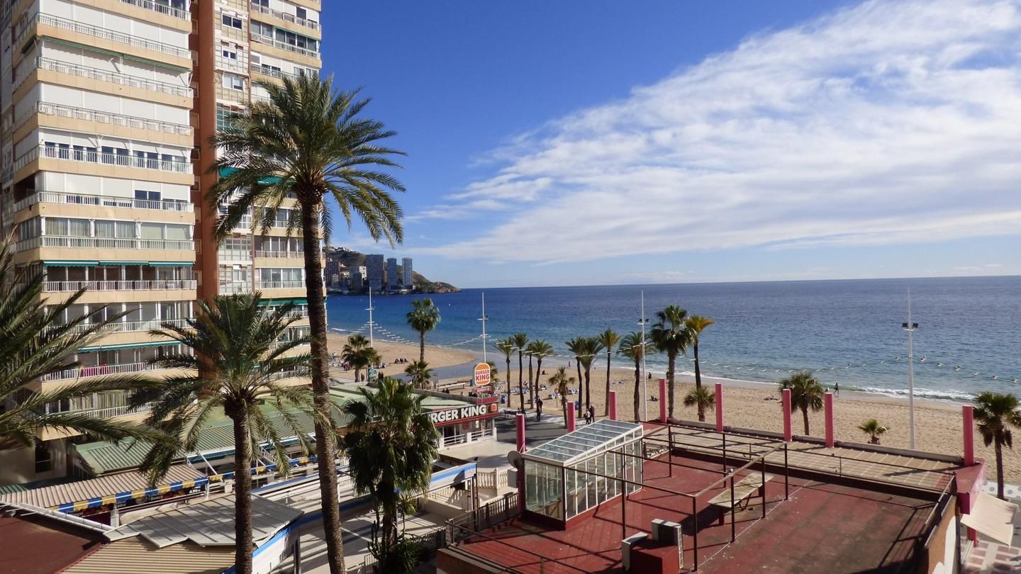 Vista exterior de Apartament en venda en Benidorm