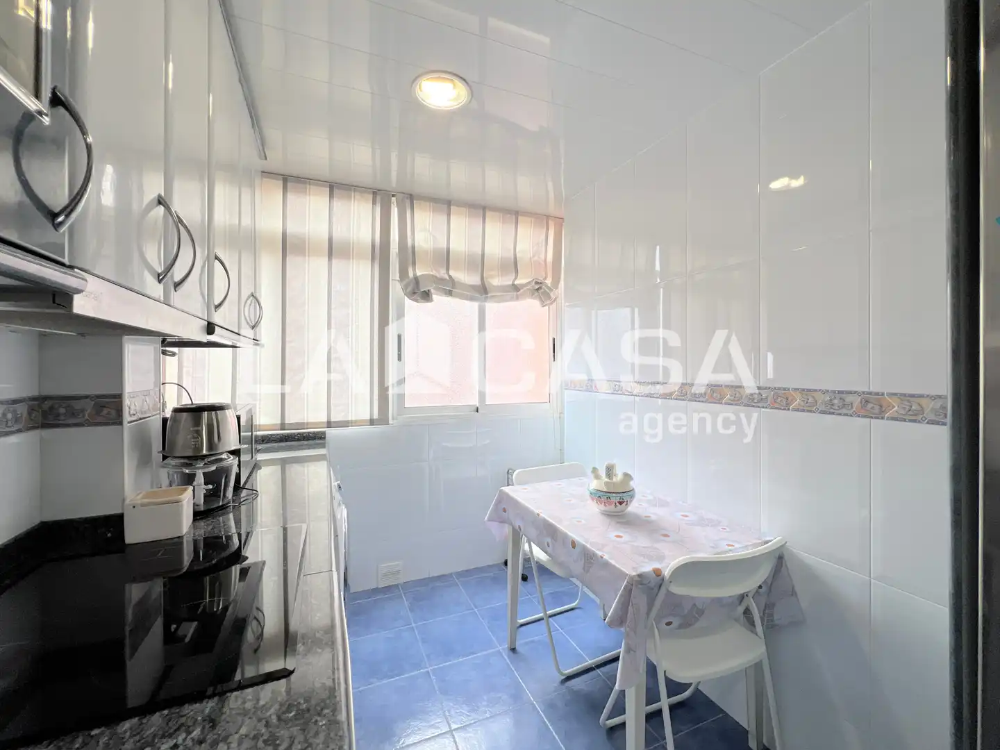 Kitchen of Flat for sale in Badalona  with Heating and Balcony