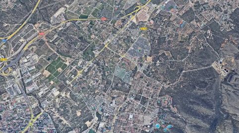 PARCELA URBANIZABLE DE USO TERCIARIO