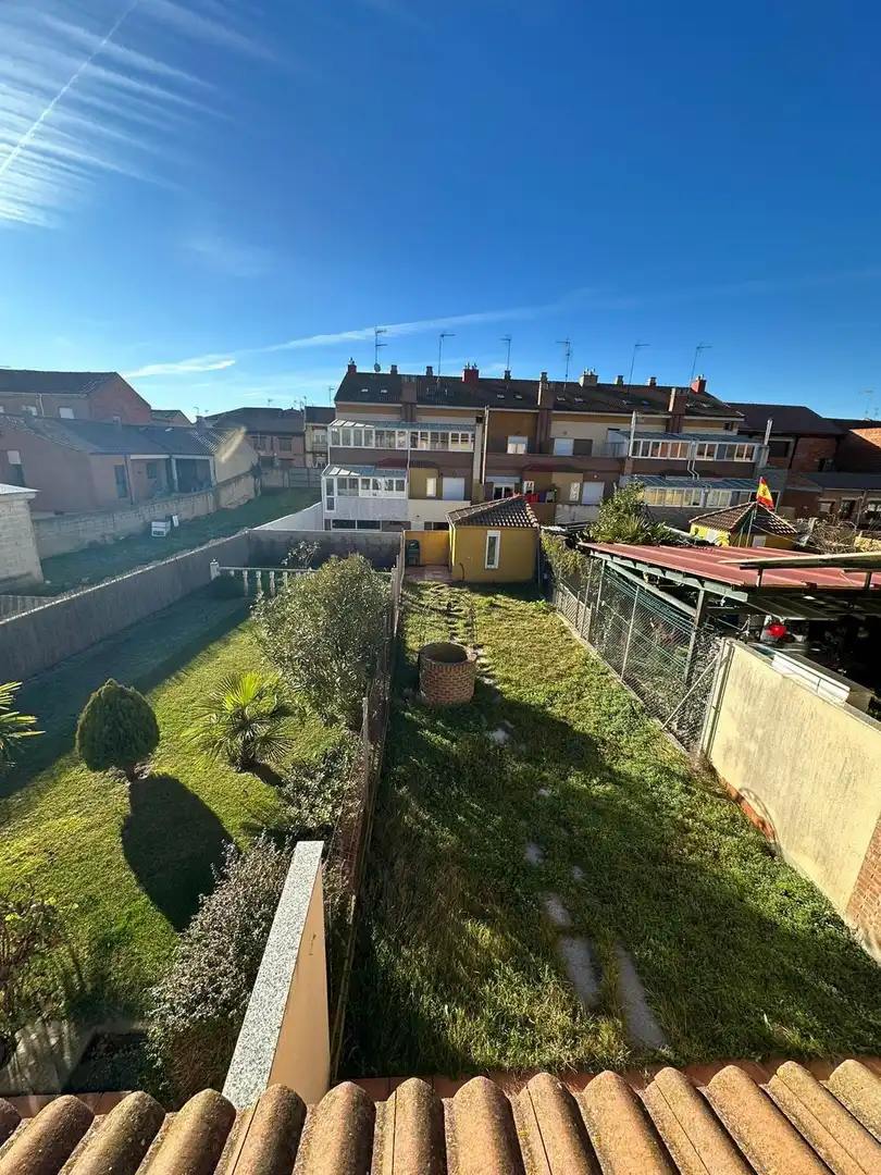 Jardín de Casa adosada en venta en Hospital de Órbigo con Calefacción, Jardín privado y Parquet