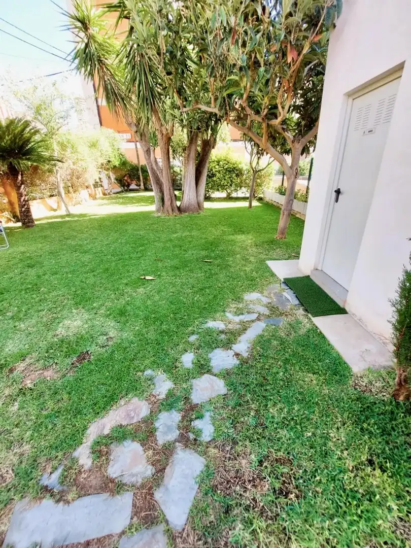 Jardín de Apartamento en venta en Benidorm con Aire acondicionado, Terraza y Piscina comunitaria