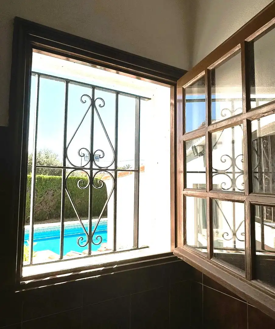 Terrassa de Finca rústica en venda en Estepona amb Jardí privat, Terrassa i Piscina