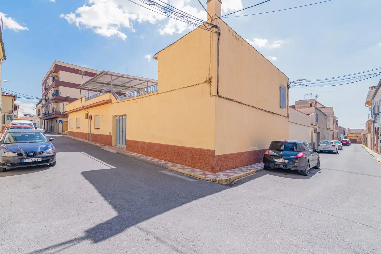 Casa adosada en venda a Albolote