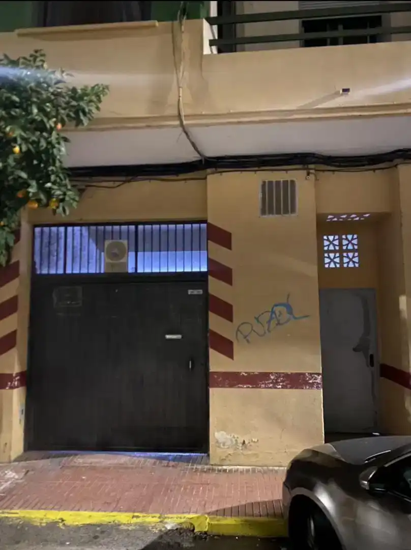 Garage for rent in Zona Alta