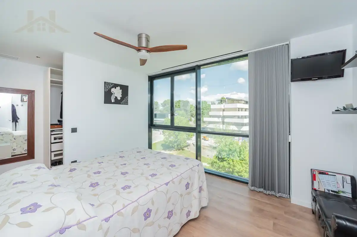 Dormitori de Loft en venda en San Sebastián de los Reyes amb Aire condicionat i Terrassa