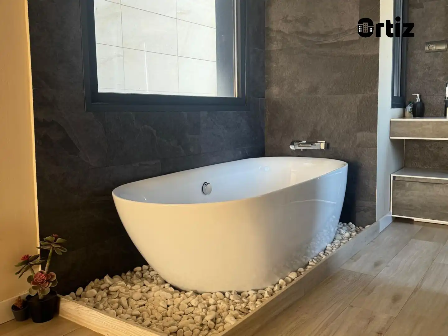 Baño de Casa o chalet en venta en Torrejón de Ardoz con Calefacción, Terraza y Piscina